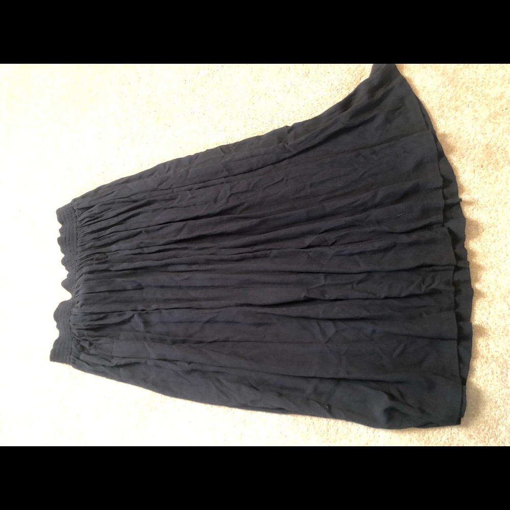 Black skirt. Great condition.